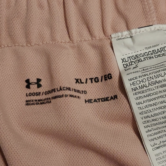 [Under Armour] Pink Shorts - Picture 3 of 4